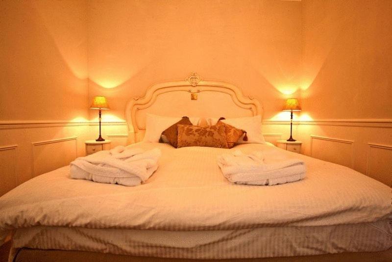 The Blueberry Hotel Pontypridd ห้อง รูปภาพ